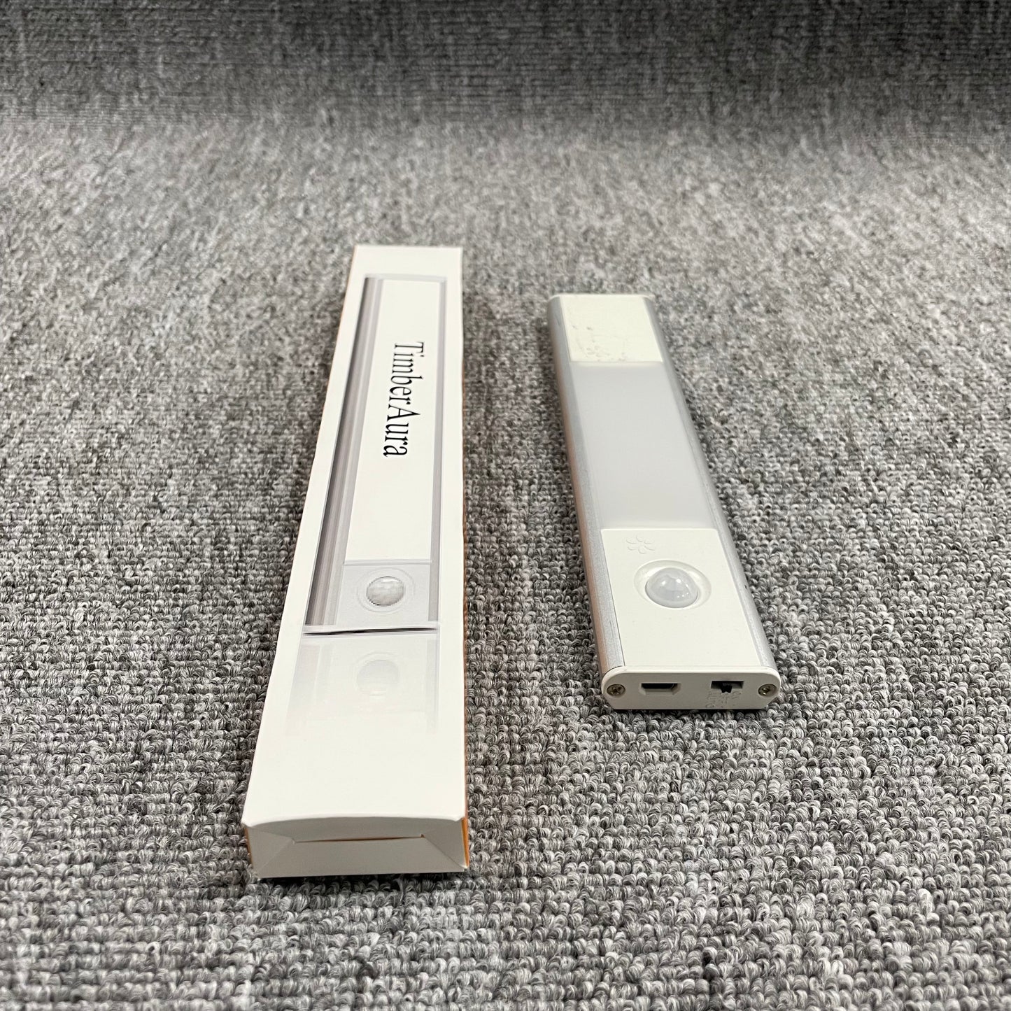 Under Cabinet Lighting,40 LED Rechargeable Battery Operated Motion Sensor Light Indoor, 2 Pack Magnetic Dimmable Closet Lights, Wireless Under Counter Lights for Kitchen, Stairs